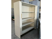 Change o matic metalen linnenkast (4x) - afbeelding 4 van  5