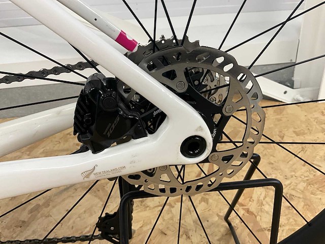 Chapter 2 toa limited edition racefiets - afbeelding 4 van  18