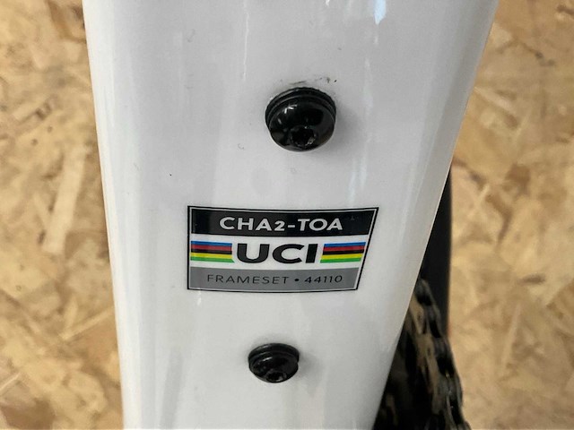 Chapter 2 toa limited edition racefiets - afbeelding 9 van  18