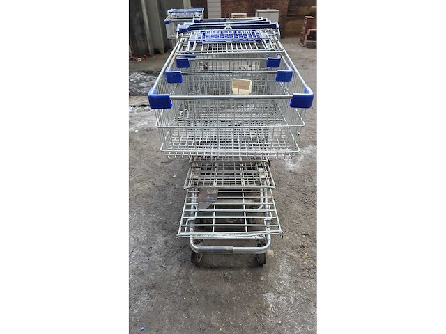Chariots de magasin (4x) - afbeelding 5 van  5
