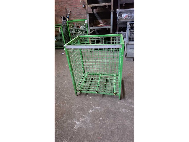 Chariots de rangement en métal (3x) - afbeelding 1 van  19