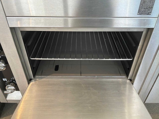 Charvet - gasfornuis nieuwstaat - afbeelding 4 van  5