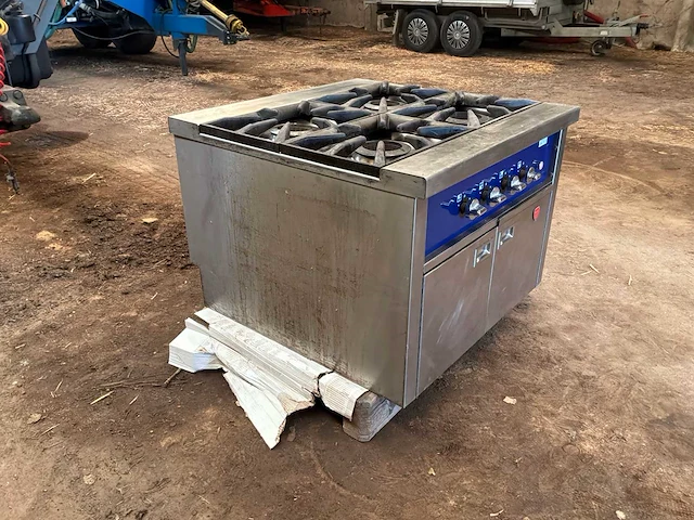 Charvet barbecue - afbeelding 9 van  9