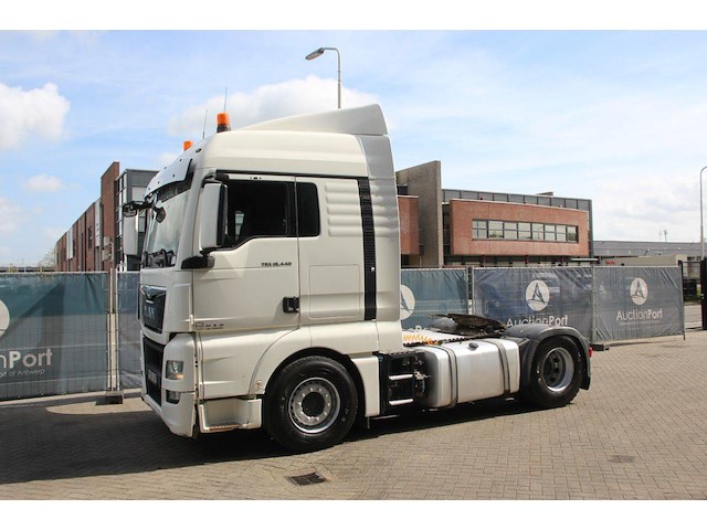 Chassis cabine man tgx18440 diesel - afbeelding 1 van  1