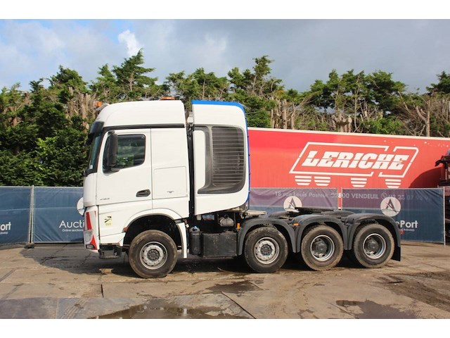 Chassis cabine mercedes-benz actros 4163 diesel - afbeelding 1 van  1