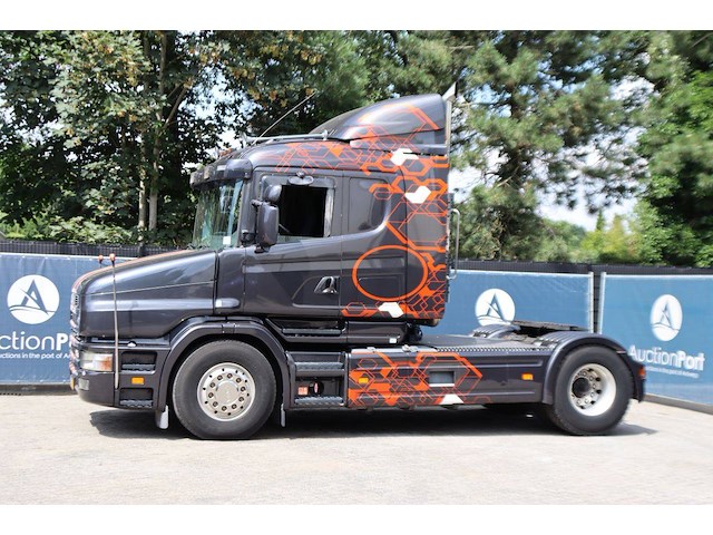Chassis cabine scania t124 la4x2 na 470 diesel 470pk 2001 - afbeelding 1 van  1
