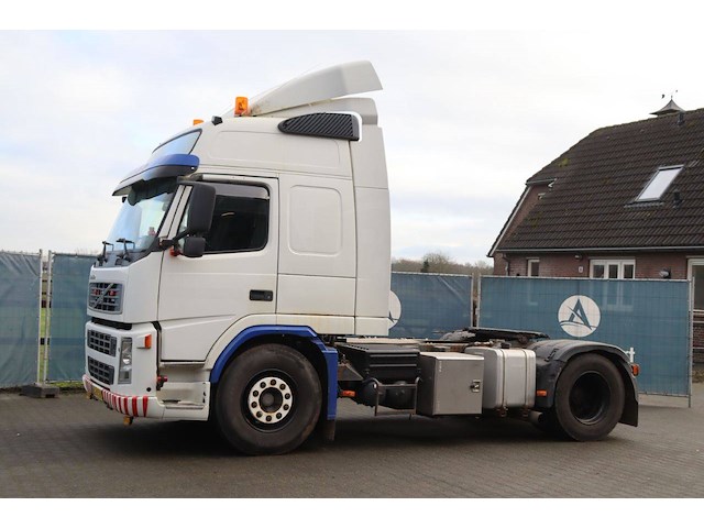 Chassis cabine volvo fm9 4x2t fal6.7 rad-a4 diesel 2002 - afbeelding 1 van  1