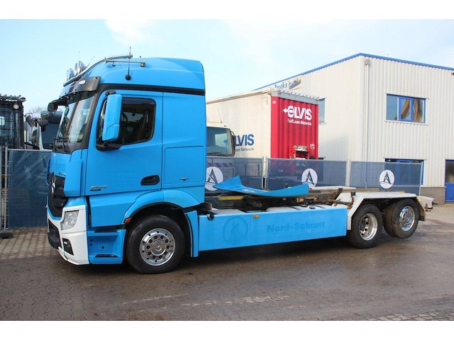 Chassis cabine vrachtwagen mercedes-benz actros 2548 diesel 2012 - afbeelding 1 van  1