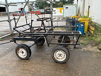 Chassis menwagen - afbeelding 2 van  6