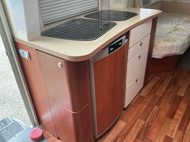 Chateau cantara 520 caravan - afbeelding 3 van  23