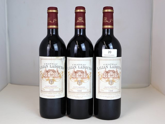 Château lilian ladouys 1998 (3x) - afbeelding 1 van  4