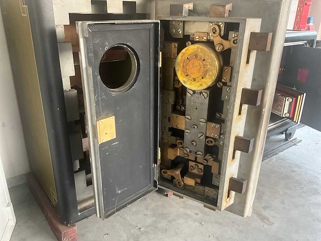 Chatwoods invincible kluis - afbeelding 8 van  10