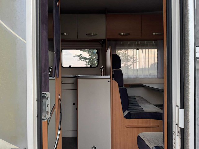 Chausson flash 11m12 - camper - afbeelding 20 van  67