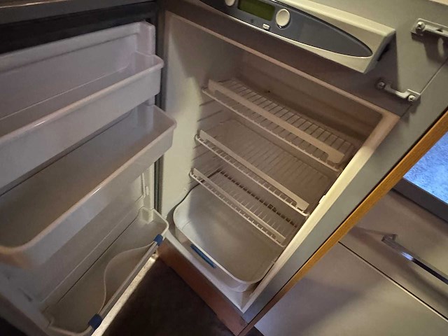 Chausson flash 11m12 - camper - afbeelding 33 van  67