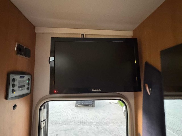 Chausson flash 11m12 - camper - afbeelding 29 van  67