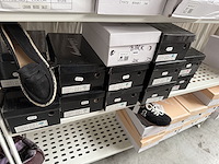 Chaussures e.a. (+/- 120 paires) - afbeelding 11 van  20