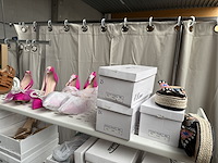 Chaussures e.a. (+/- 120 paires) - afbeelding 14 van  20