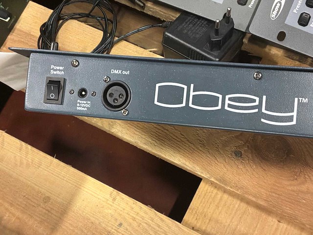 Chauvet dj obey6 lichtsturing - afbeelding 2 van  2