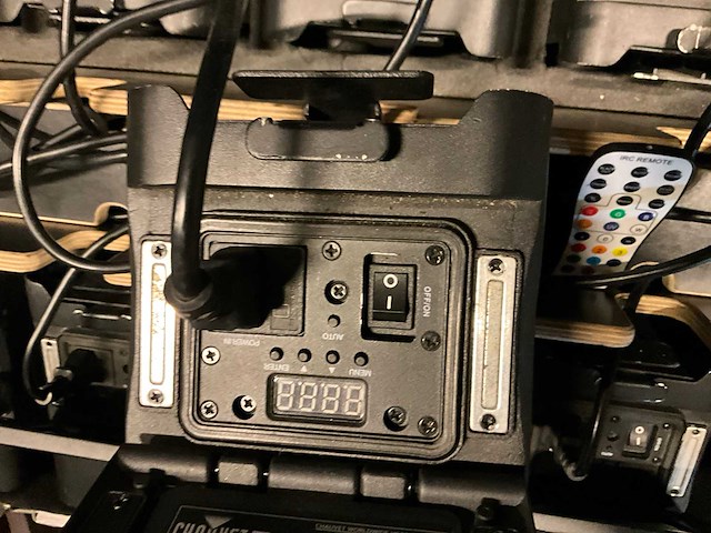 Chauvet freedompar quad-4 ip batterij-led (5x) - afbeelding 1 van  2