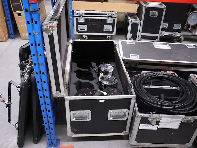 Chauvet intimidator trio (x10) - afbeelding 1 van  6