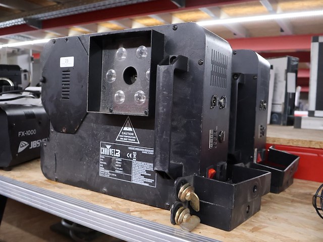 Chauvet licht & rookmachine (x2) - afbeelding 1 van  5