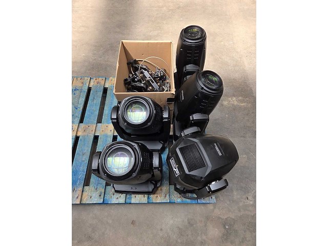 Chauvet moving head (5x) - afbeelding 1 van  4