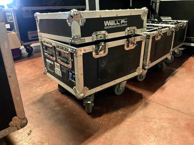 Chauvet wellfit batterij-uplighter (6x) - afbeelding 6 van  6