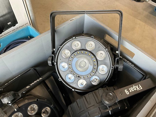 Chavet dj fx par 9 overige lichttechniek (12x) - afbeelding 1 van  2