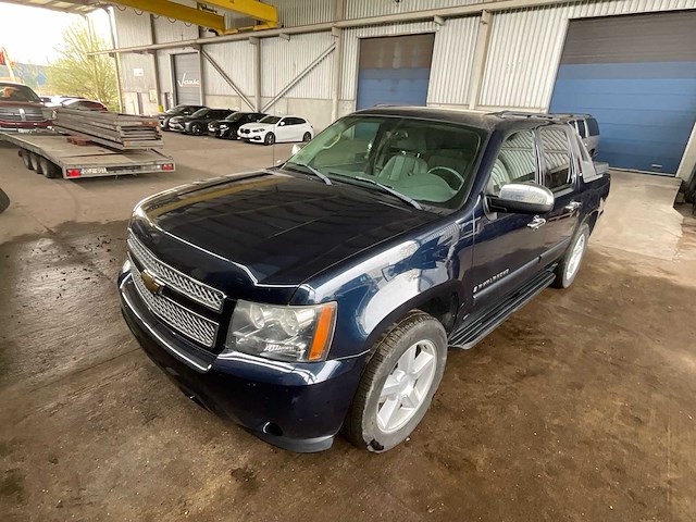 Chervrolet avalance oldtimer - afbeelding 1 van  27