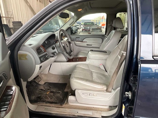 Chervrolet avalance oldtimer - afbeelding 7 van  13