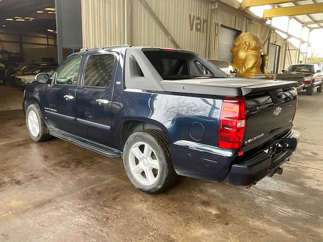 Chervrolet avalance oldtimer - afbeelding 21 van  27