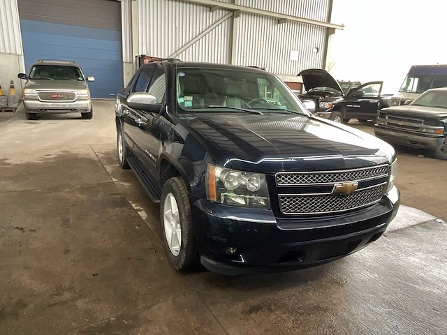 Chervrolet avalance oldtimer - afbeelding 24 van  27