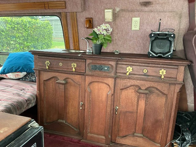 Cheverolet chevy van camper oldtimer - afbeelding 5 van  26