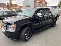 Chevrolet - - suburban - car - 2009 - afbeelding 16 van  20