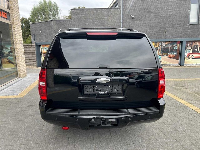 Chevrolet - - suburban - car - 2009 - afbeelding 14 van  20