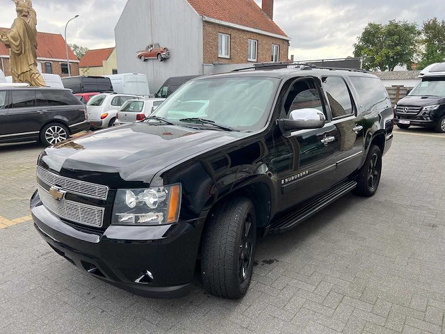 Chevrolet - - suburban - car - 2009 - afbeelding 11 van  20