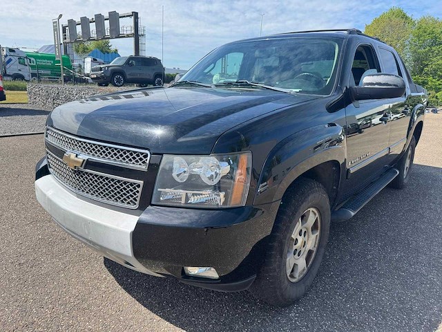 Chevrolet - avalanche - fk12 z71 - car - afbeelding 18 van  24