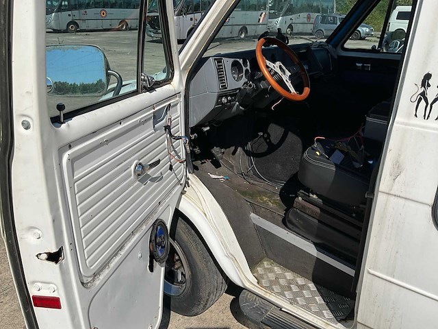 Chevrolet - chevy van v8 - g20 - campervan - afbeelding 13 van  50