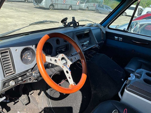 Chevrolet - chevy van v8 - g20 - campervan - afbeelding 14 van  50