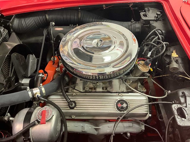 Chevrolet - corvette c2 - cabriolet - vintage auto's > 15 - afbeelding 10 van  29