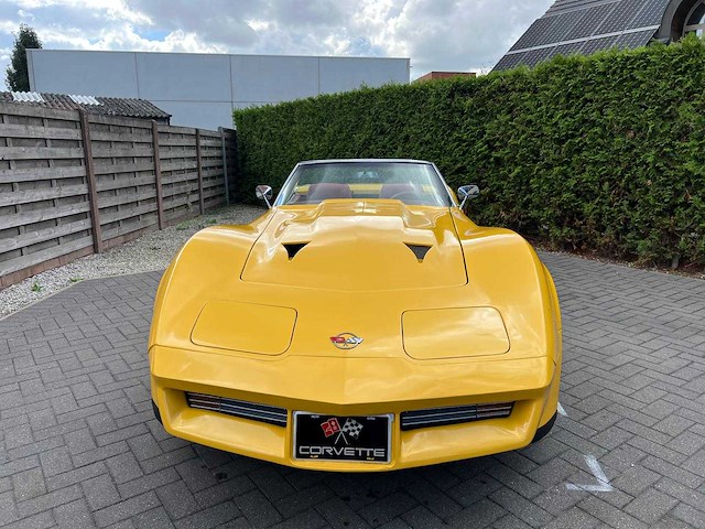 Chevrolet - corvette c3 stingray cabrio - oldtimer - afbeelding 10 van  13