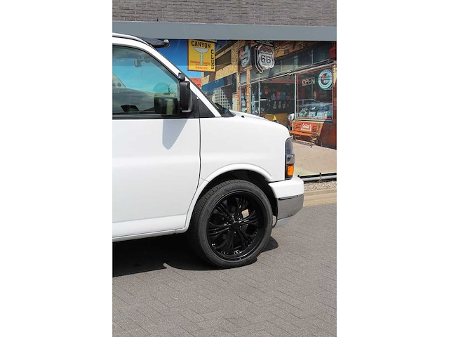 Chevrolet - express - g1500 v8 - car - 2003 - afbeelding 3 van  10