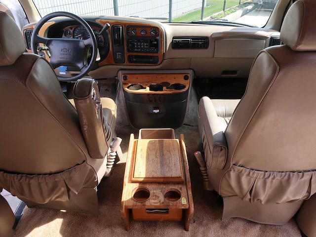 Chevrolet - g1500 explorer - classic cars >15 - afbeelding 14 van  27