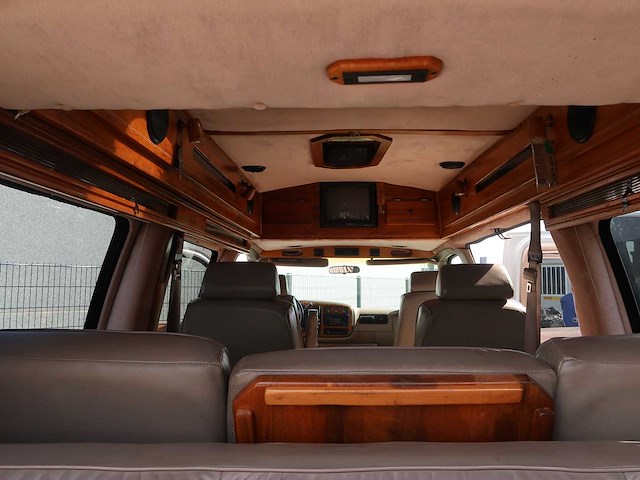 Chevrolet - g1500 explorer - classic cars >15 - afbeelding 17 van  27