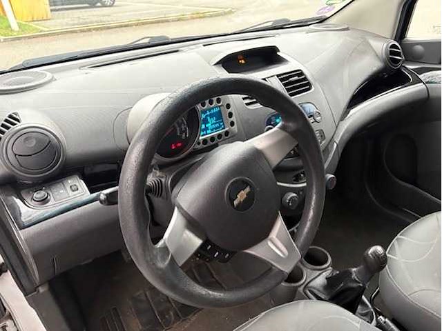 Chevrolet - spark - 1.0 16v lt+ bi-fuel - car - 2011 - afbeelding 7 van  17