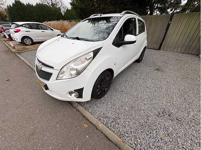 Chevrolet - spark - 1.0 16v lt+ bi-fuel - car - 2011 - afbeelding 13 van  17