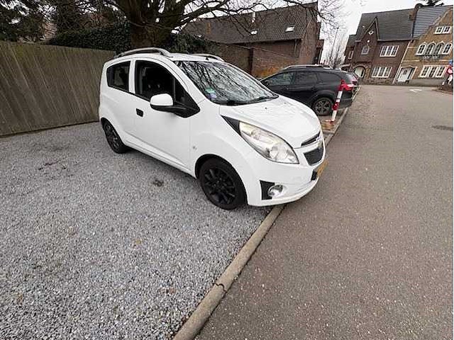 Chevrolet - spark - 1.0 16v lt+ bi-fuel - car - 2011 - afbeelding 14 van  17