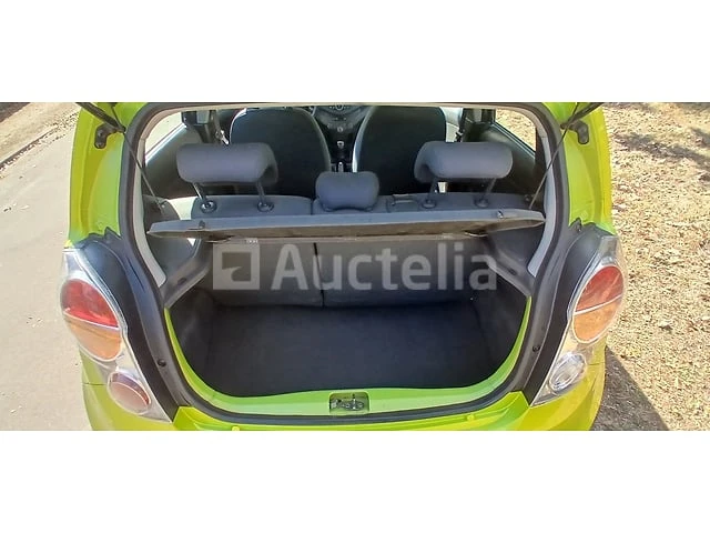 Chevrolet - spark (2011) - afbeelding 9 van  22