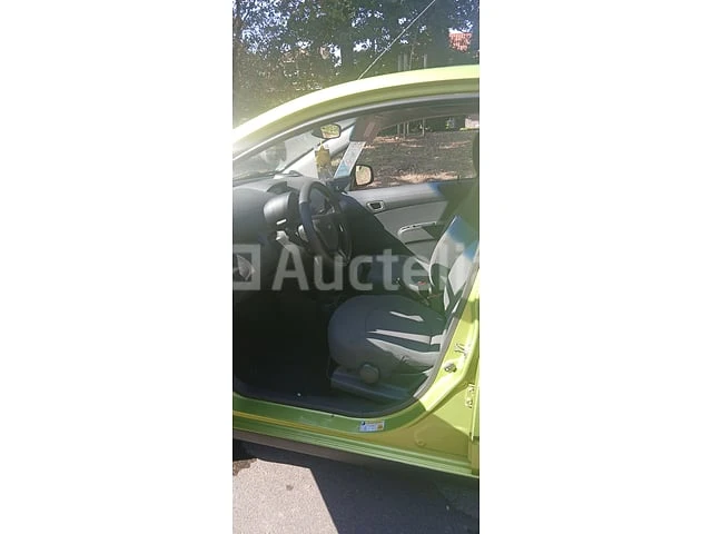 Chevrolet - spark (2011) - afbeelding 19 van  22