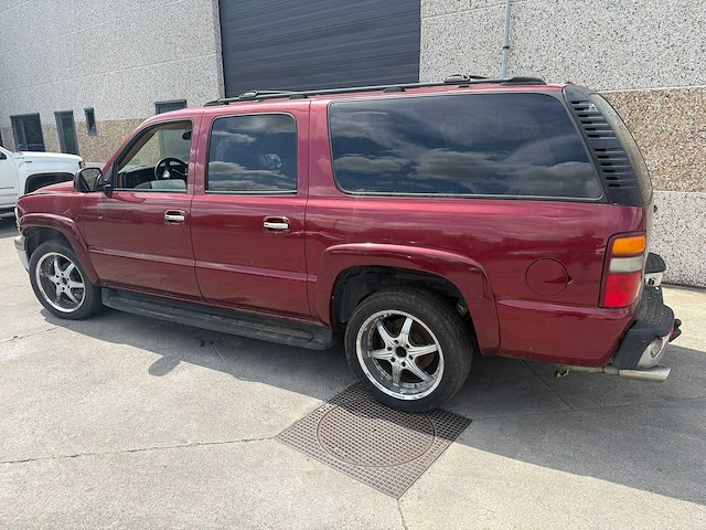 Chevrolet - suburban v8 - ck15906 - van - afbeelding 9 van  13